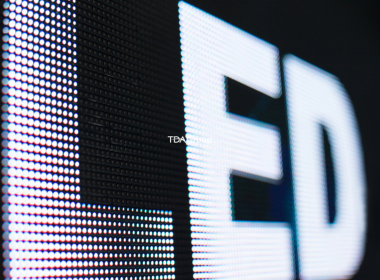 Độ sáng màn hình LED bao nhiêu là đủ cho ngoài trời?