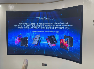 Màn hình LED dẻo P1.86 Uniview tại Văn phòng Vietravel Airlines