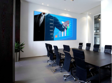 Màn hình LED điều khiển từ xa