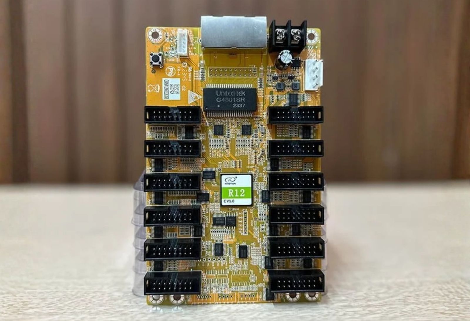 Card nhận tín hiệu R12