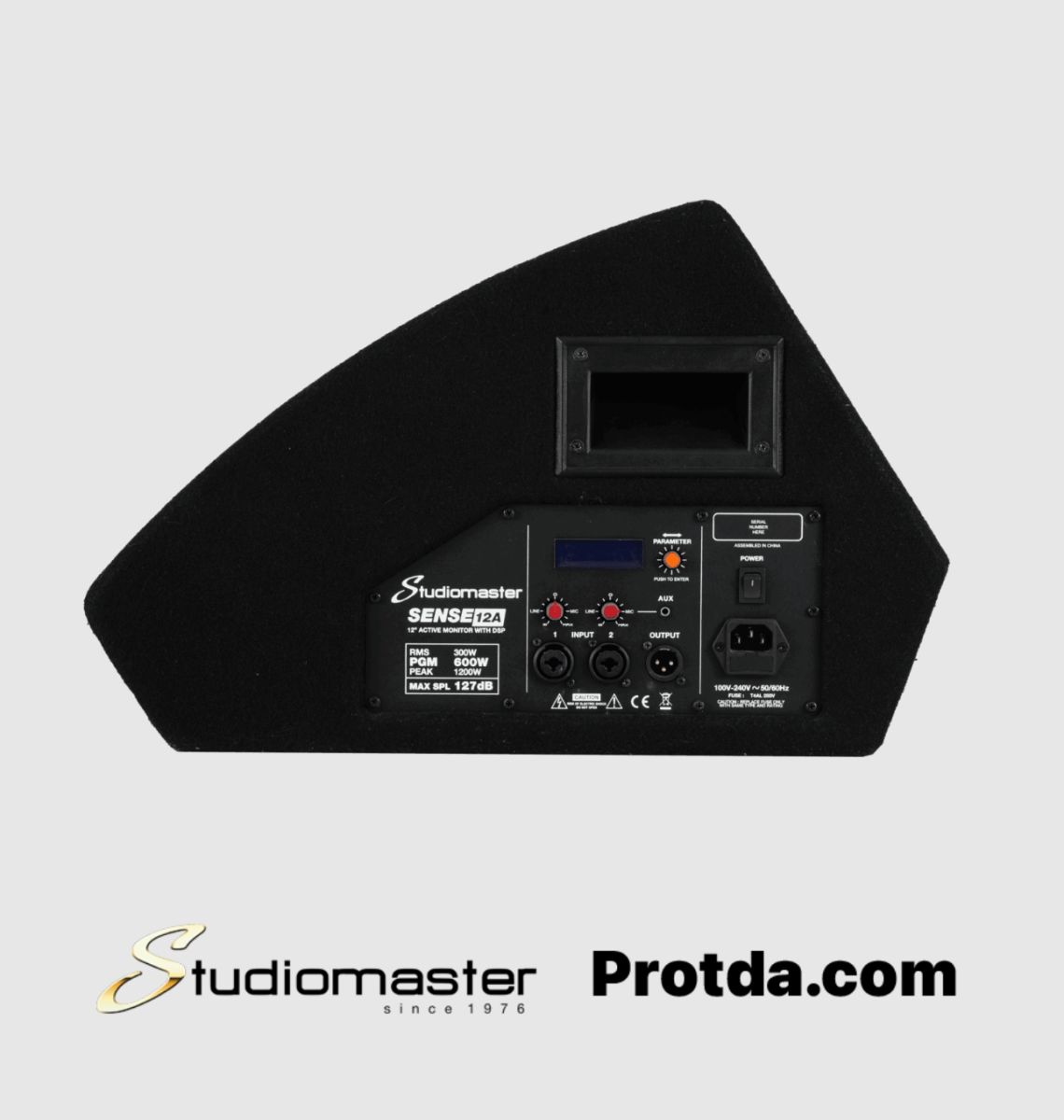 Loa kiểm âm sân khấu