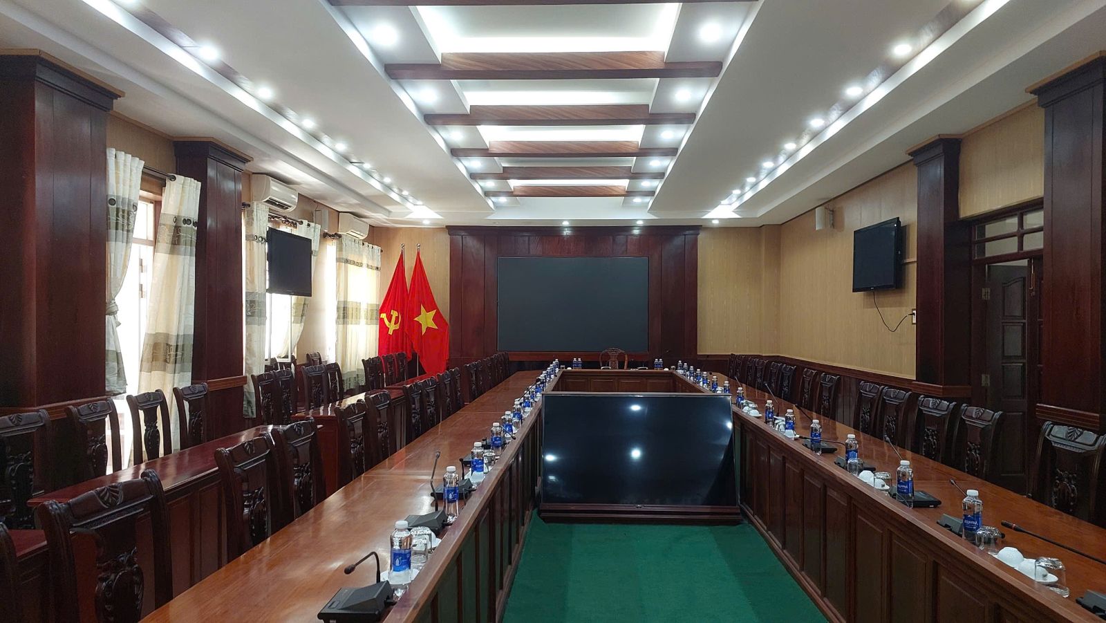 báo giá màn hình LED hội trường