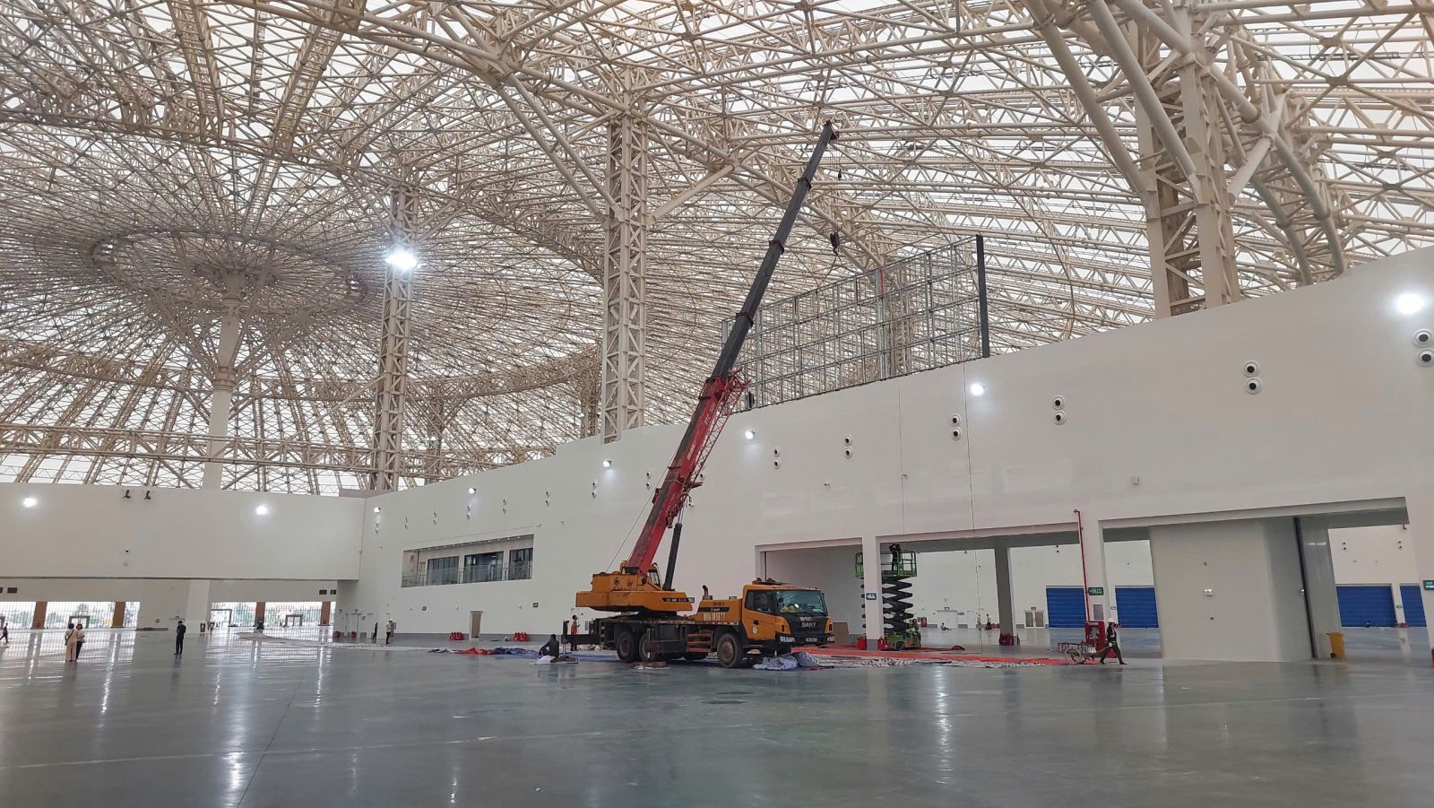 Thi công lắp đặt màn hình led