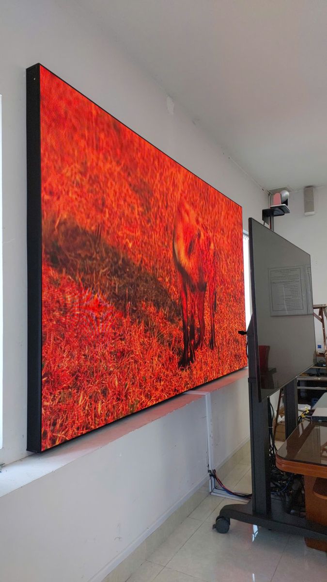 Lắp Đặt Màn Hình LED Phòng Họp