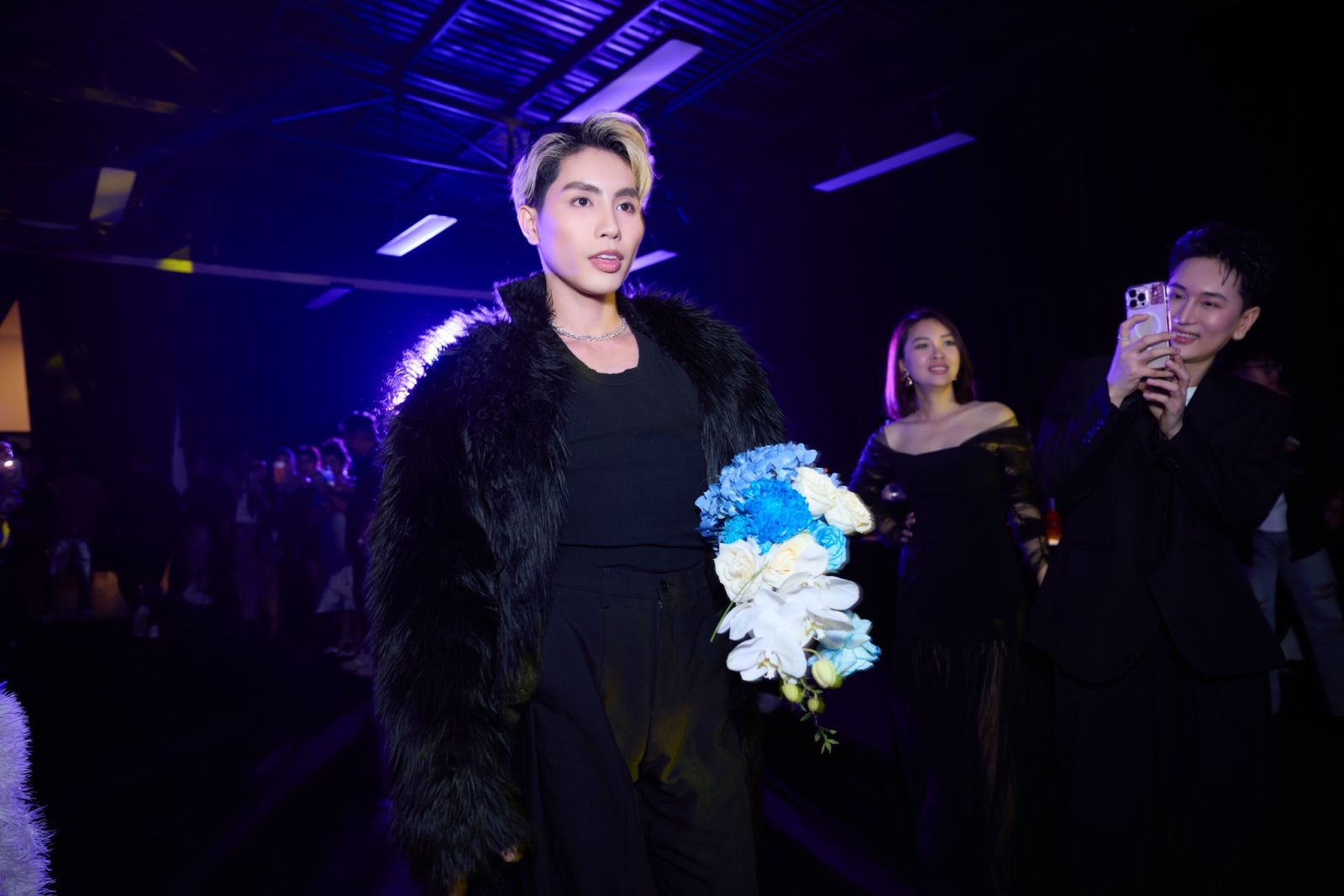 lắp đặt màn hình LED Ken Academy