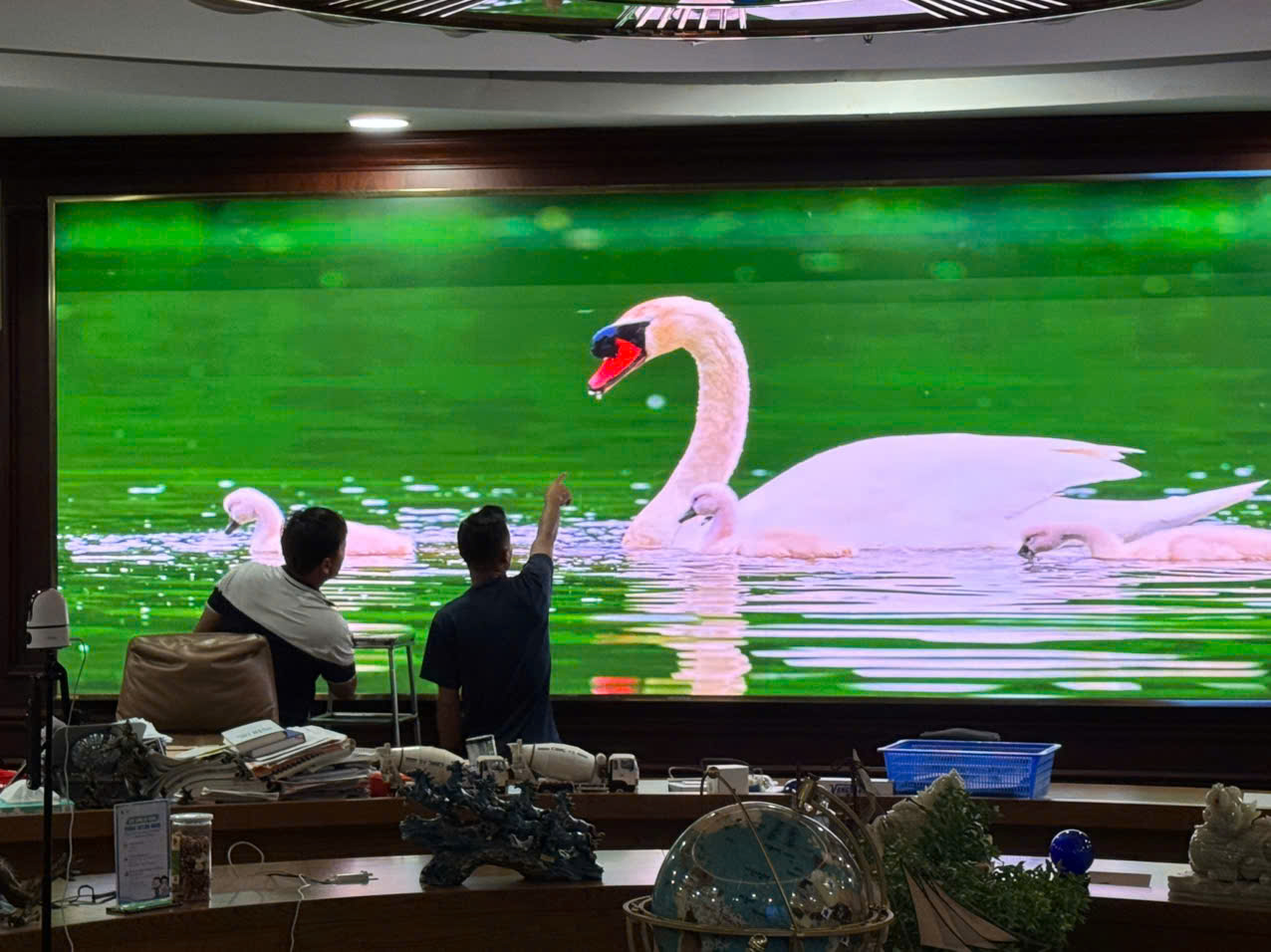Màn Hình LED Phòng Họp