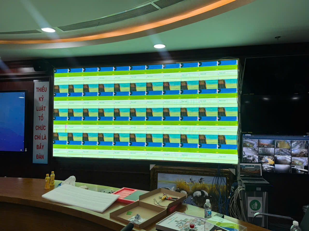 Màn Hình LED Phòng Họp