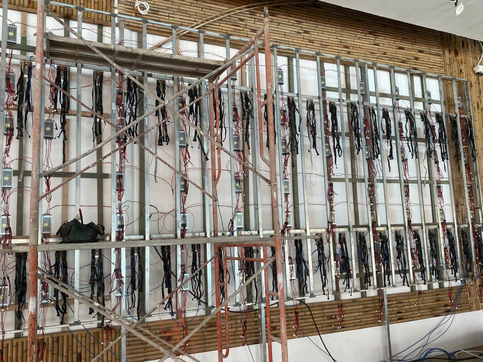 Lắp Đặt Màn Hình LED Cần Giờ