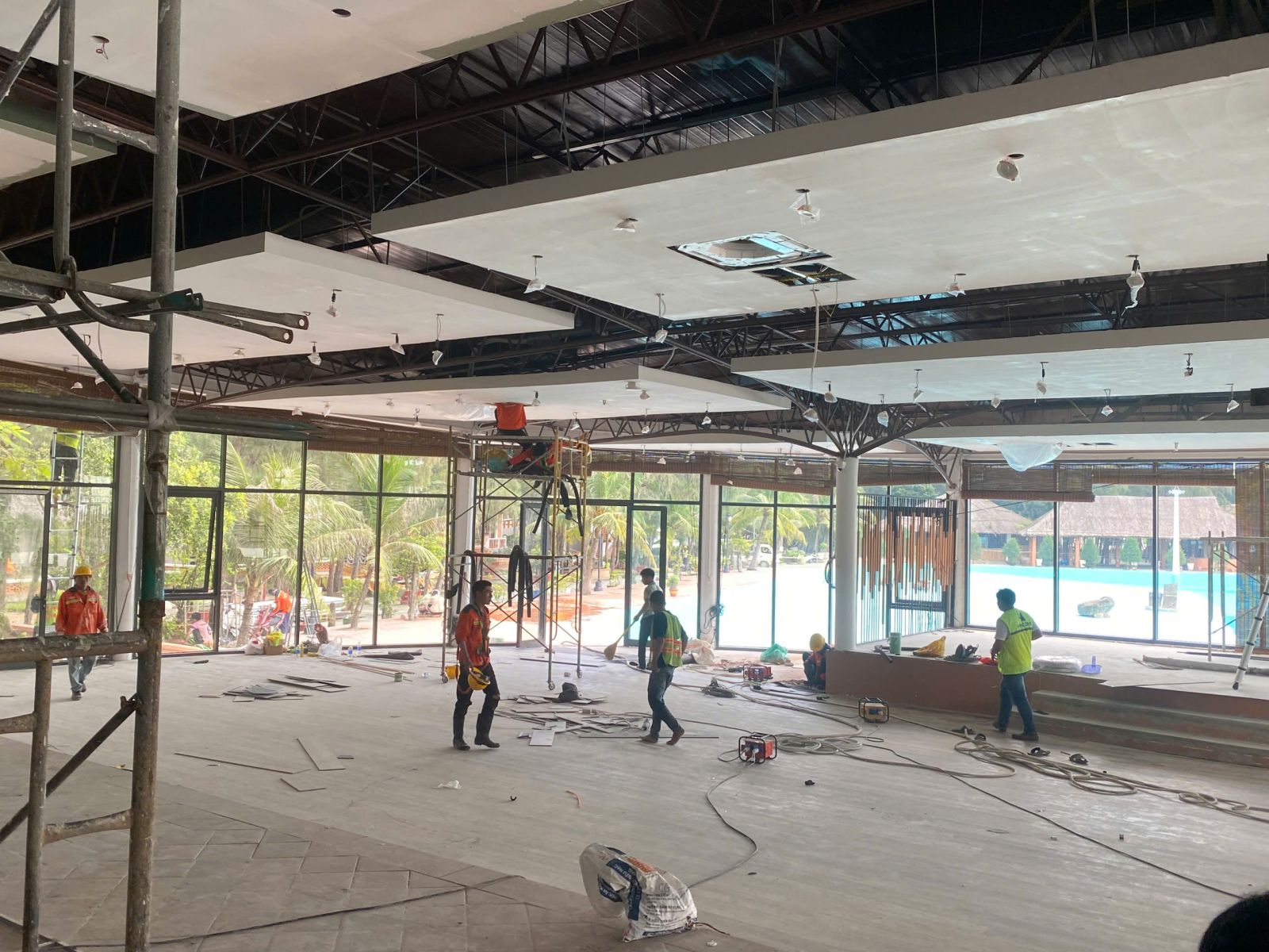 Lắp Đặt Màn Hình LED Cần Giờ