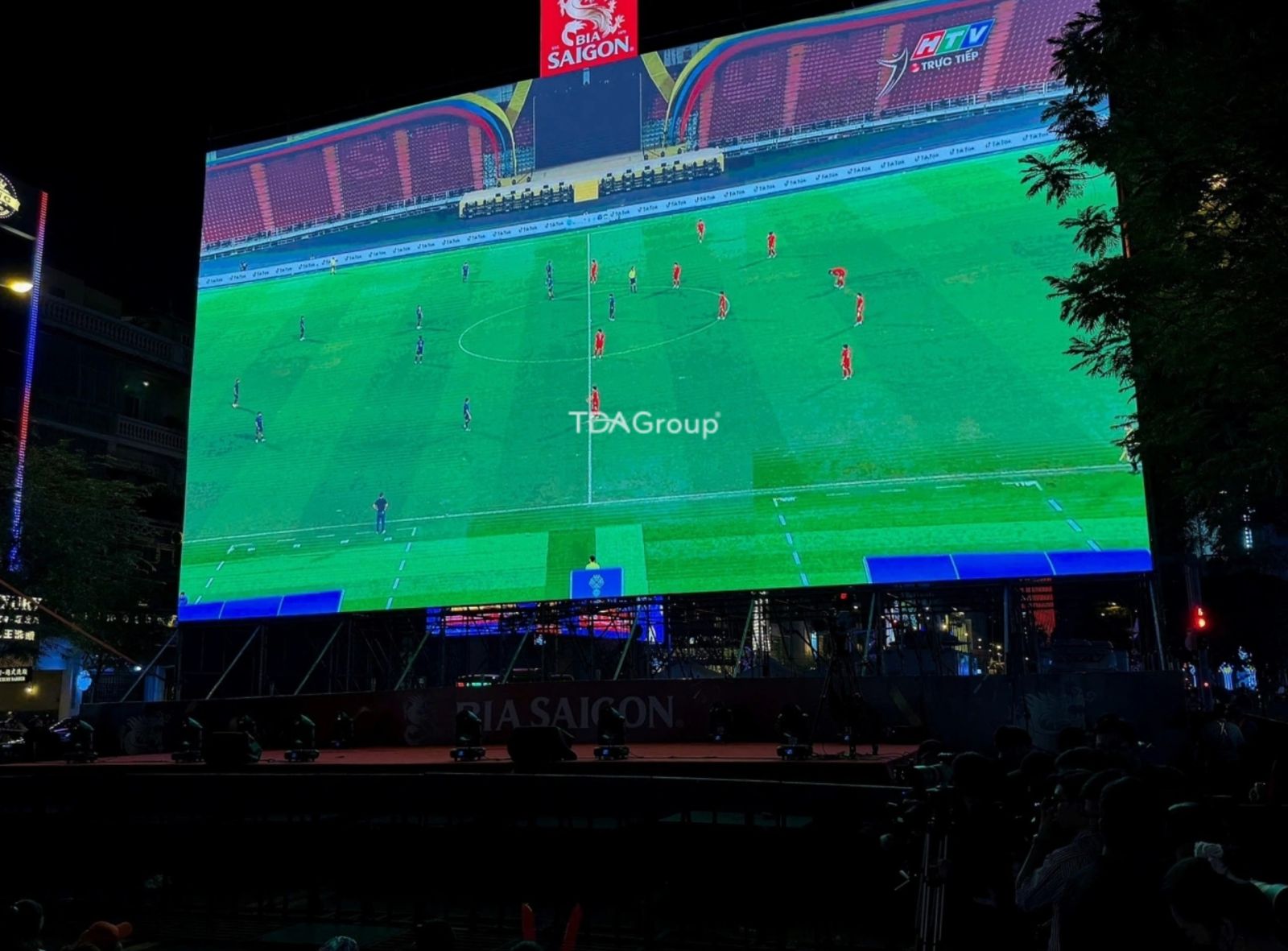 Màn Hình LED Xem Bóng Đá