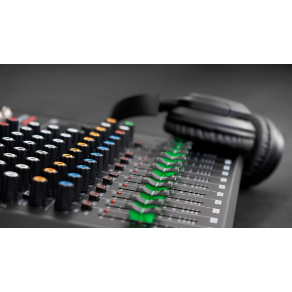 Mixers Studio MIX-8PRO